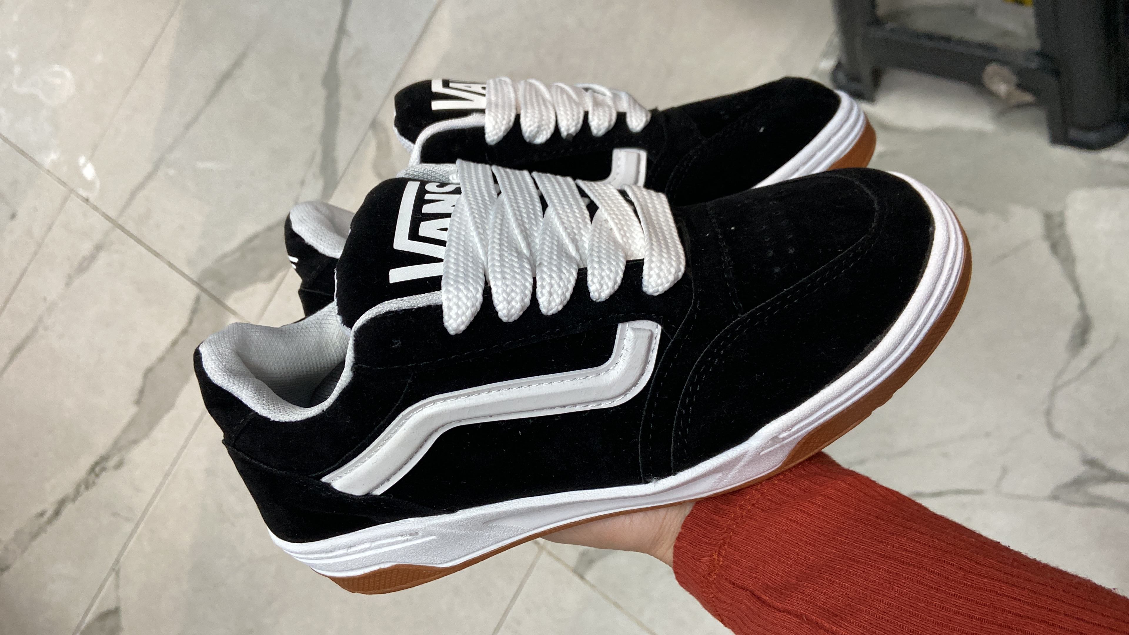 Vans Hylande - 3D2350FC-C2FA-4302-9CC7-9347A07C7B45.jpeg