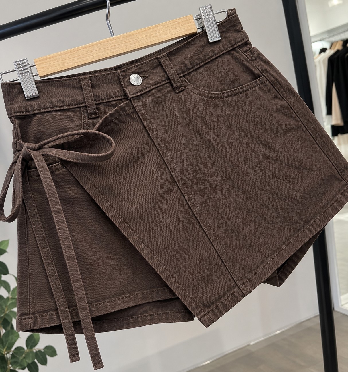Short Pollera Chocolate para Atar - Imagen 3