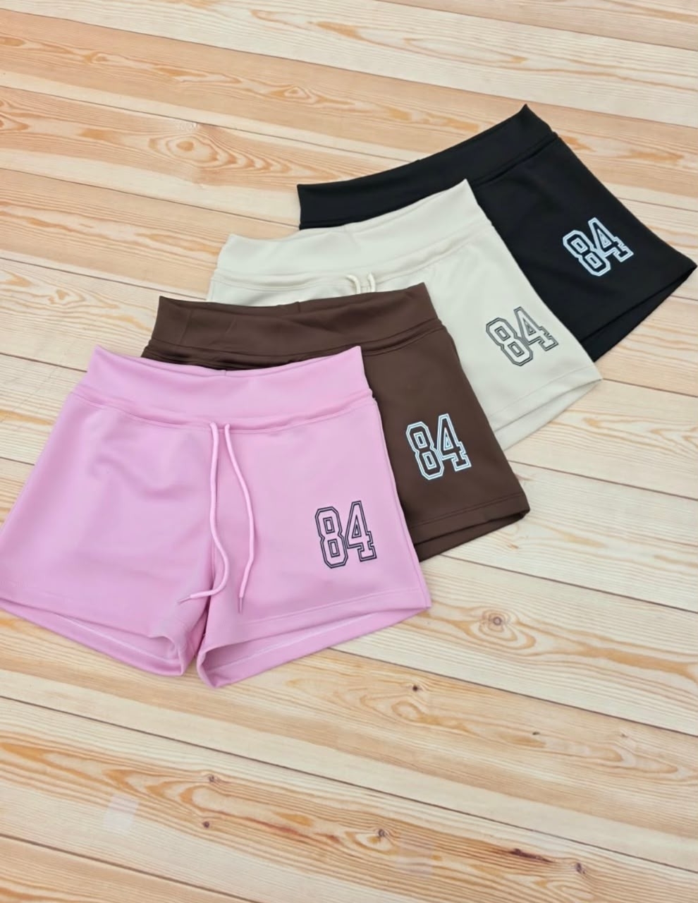 Shorts 84 - Imagen 2