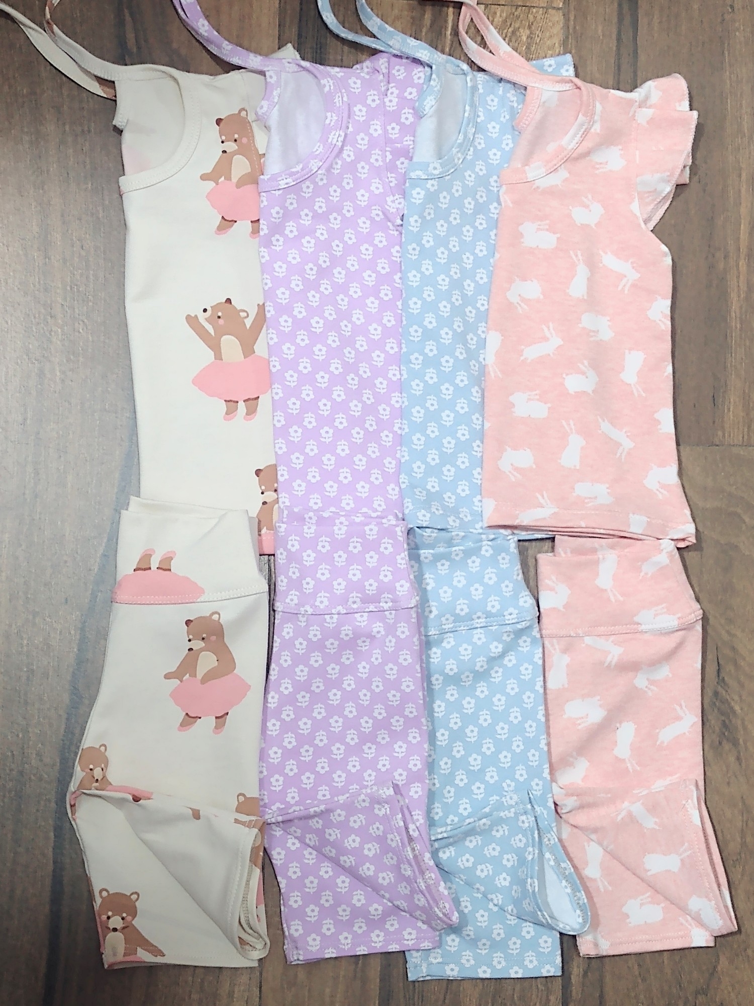 Conjunto para Beba Remera y Biker Talle 1 al 5 - Imagen 2