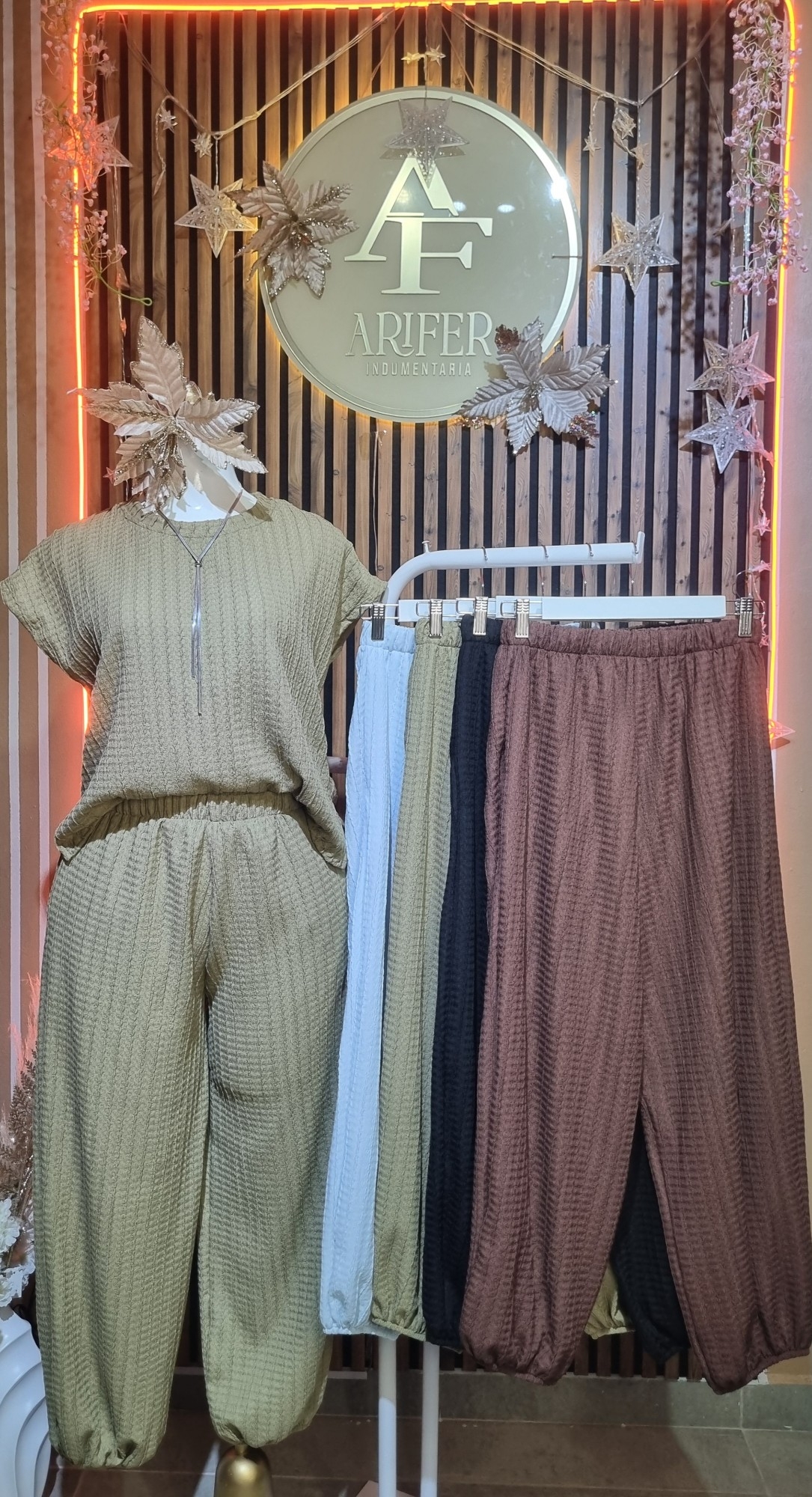 Conjunto Pantalon Globo + Basica - Imagen 3