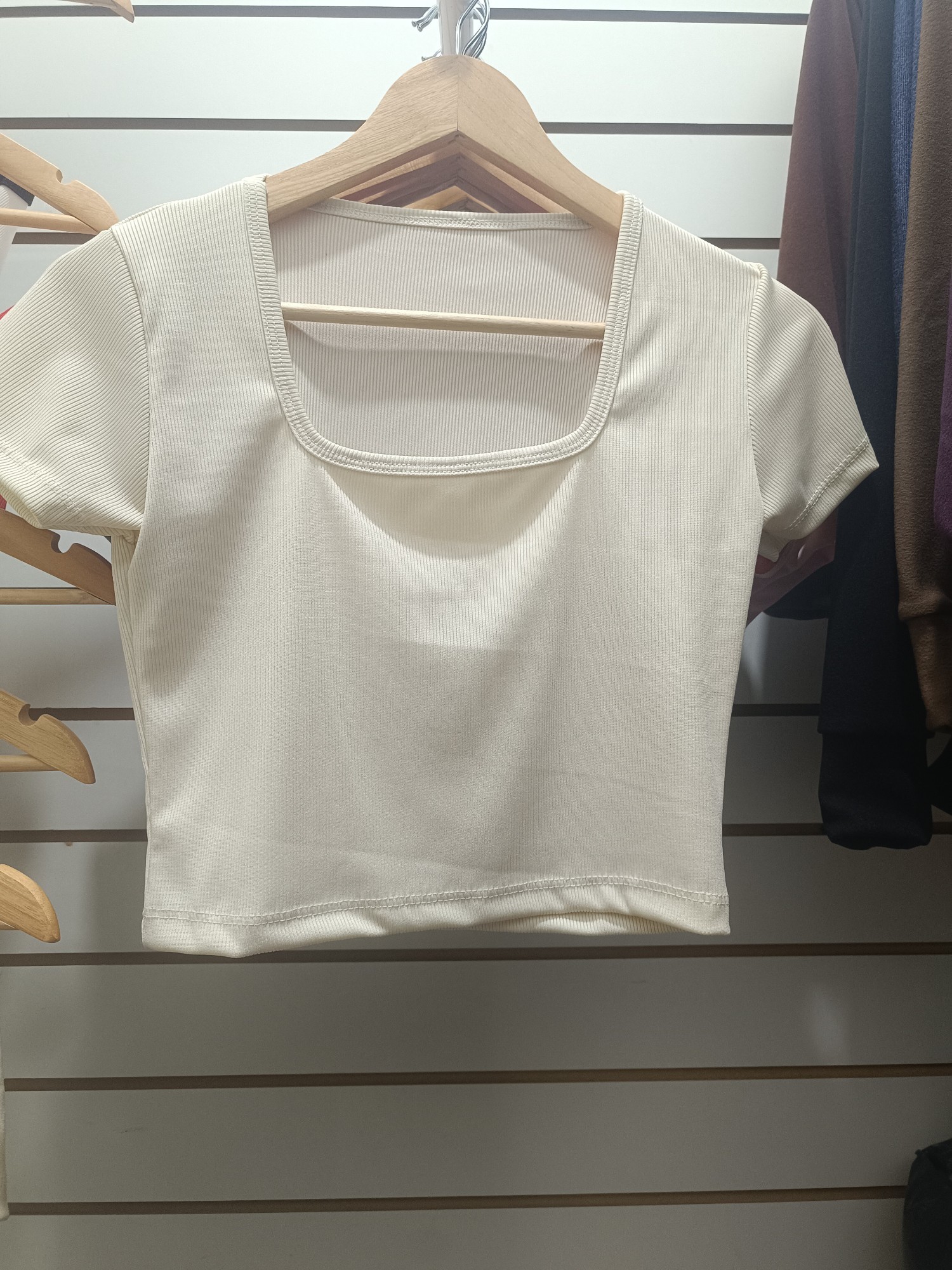 Remera Escote Cuadrado - Imagen 2