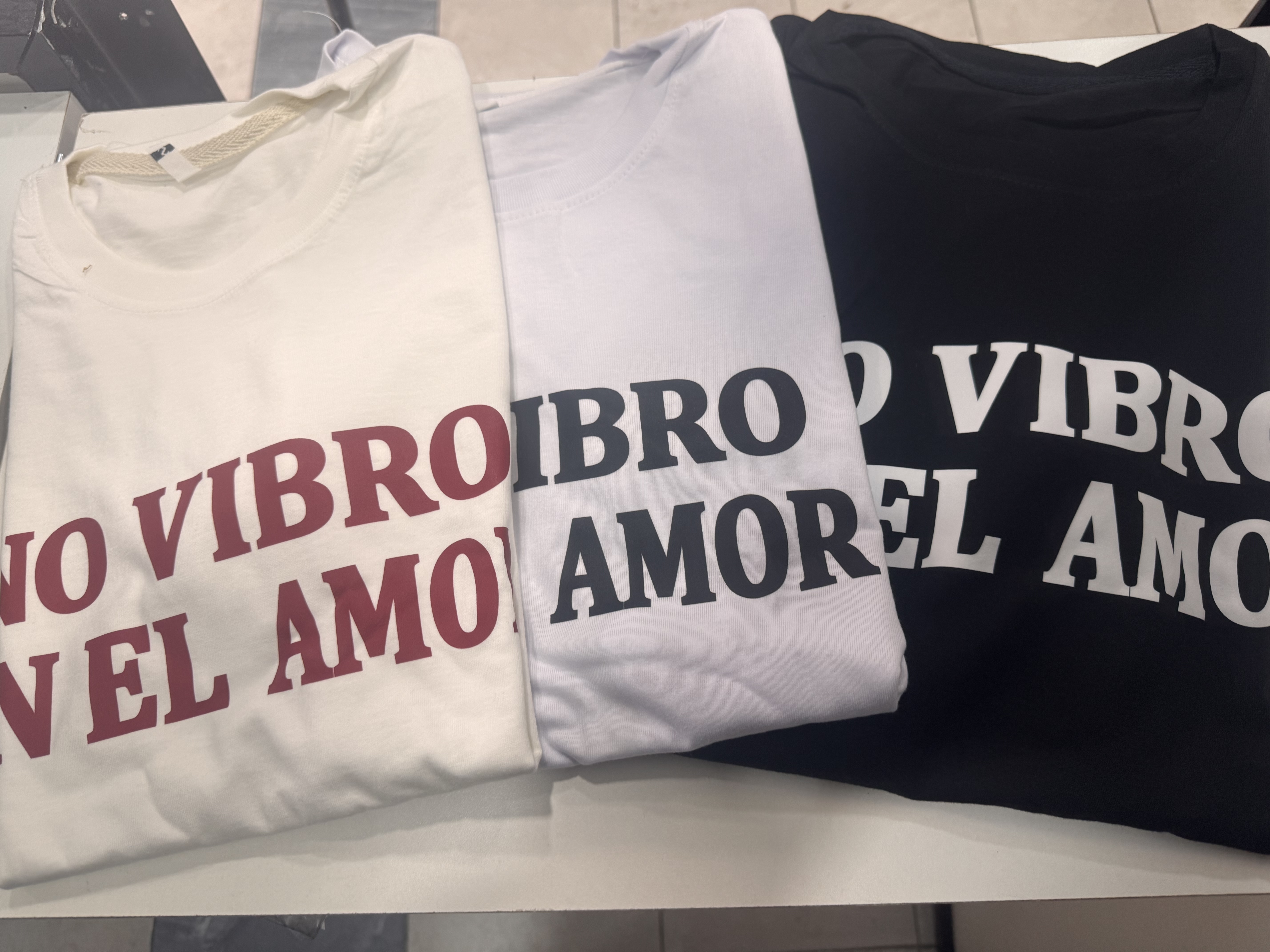 Remera No Vibro en el Amor - IMG_4497.jpeg