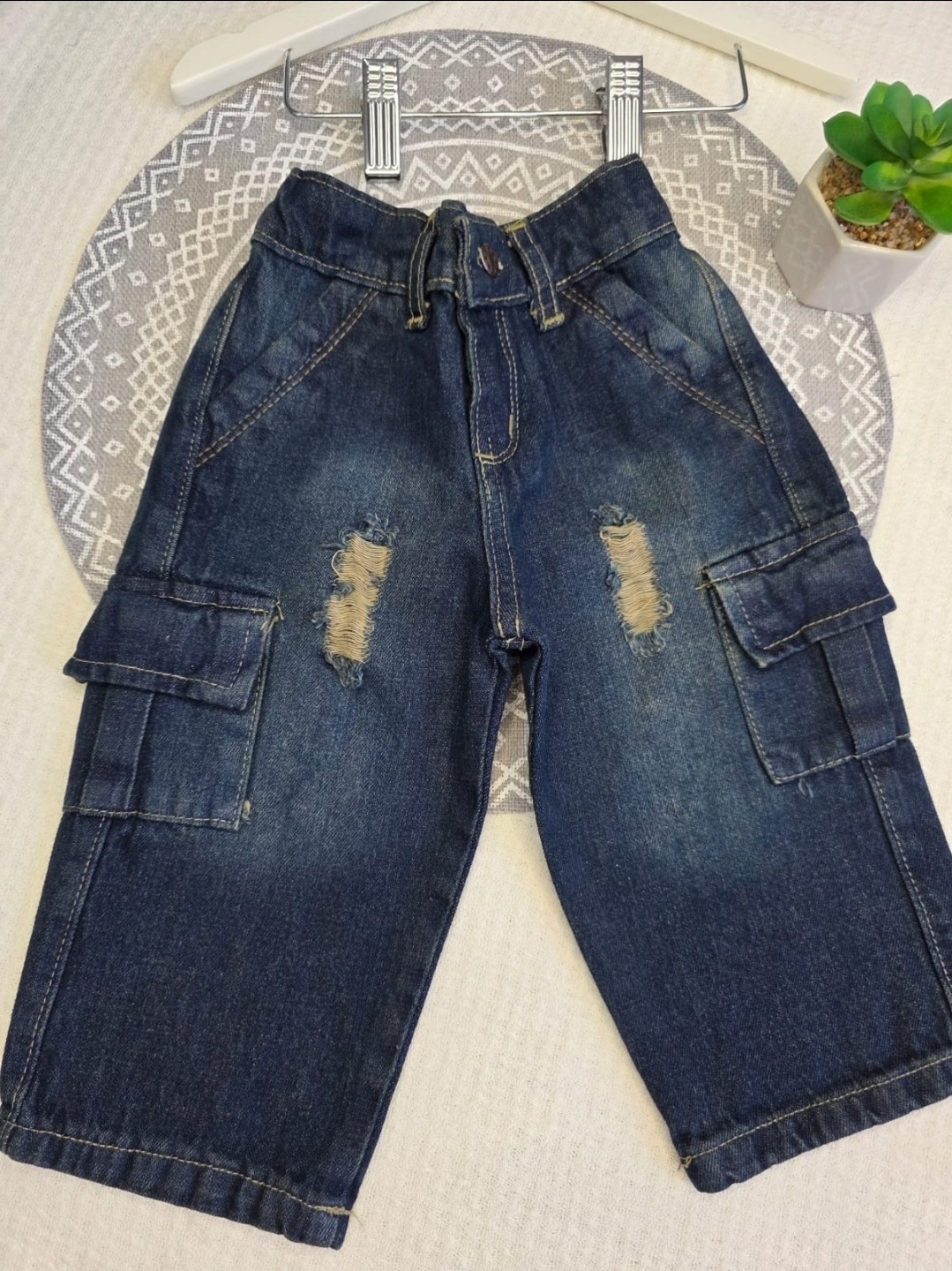 Jeans Cargo para Bebé. - Imagen 2