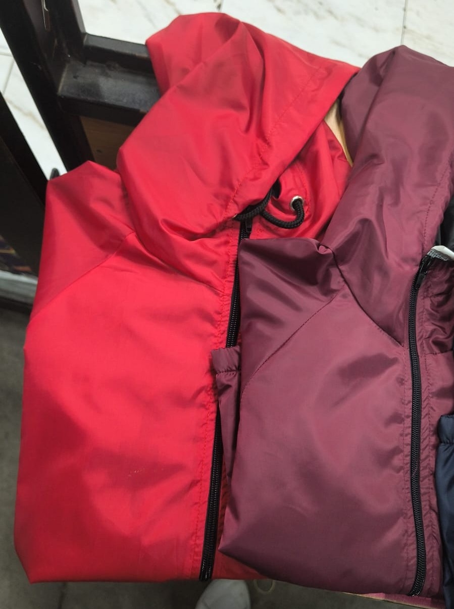 Campera Rompeviento Forrada - Imagen 3