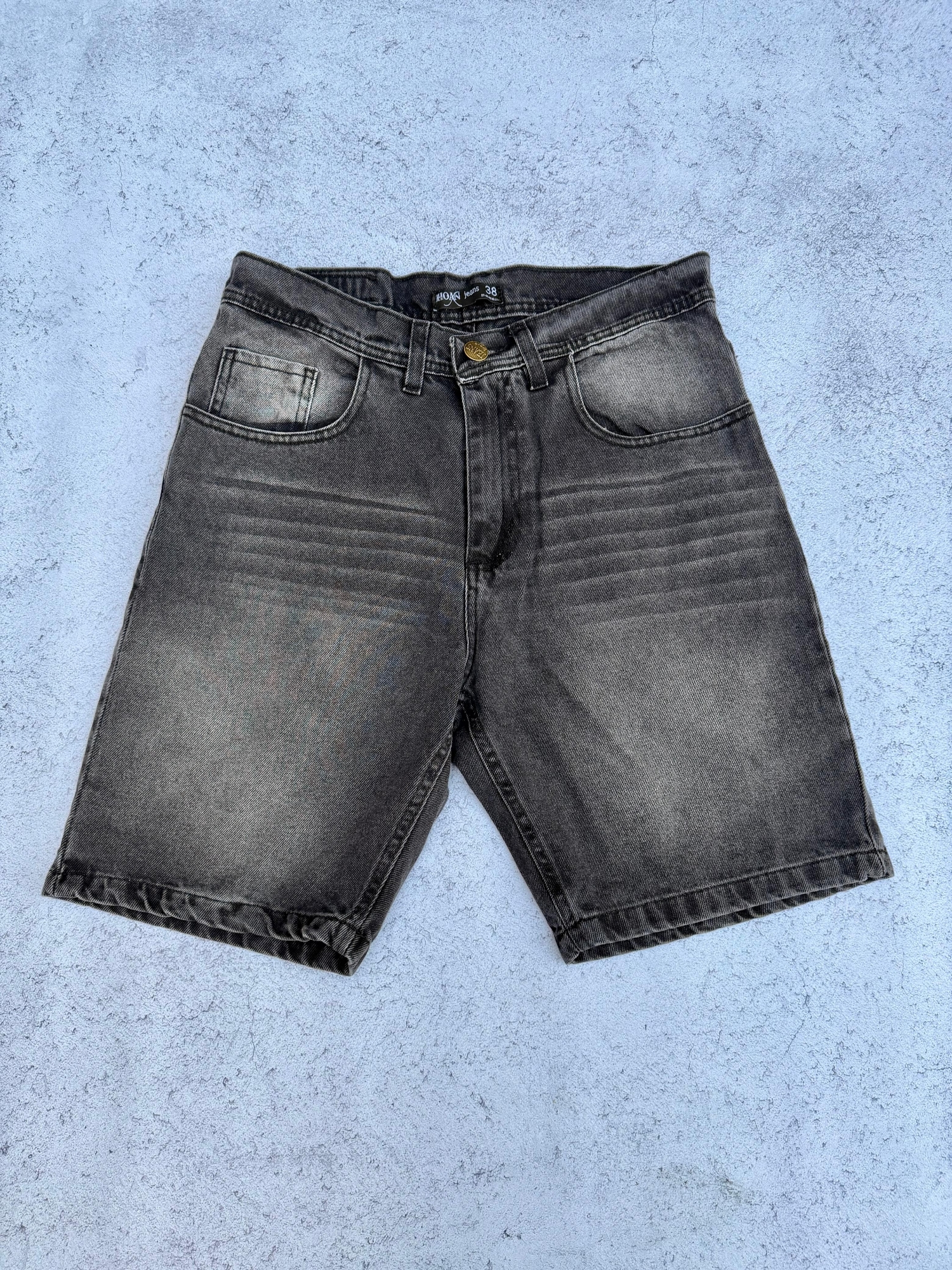 Bermuda Mom Gris Topo con Localizado y Vigotes Adelante - Imagen 3