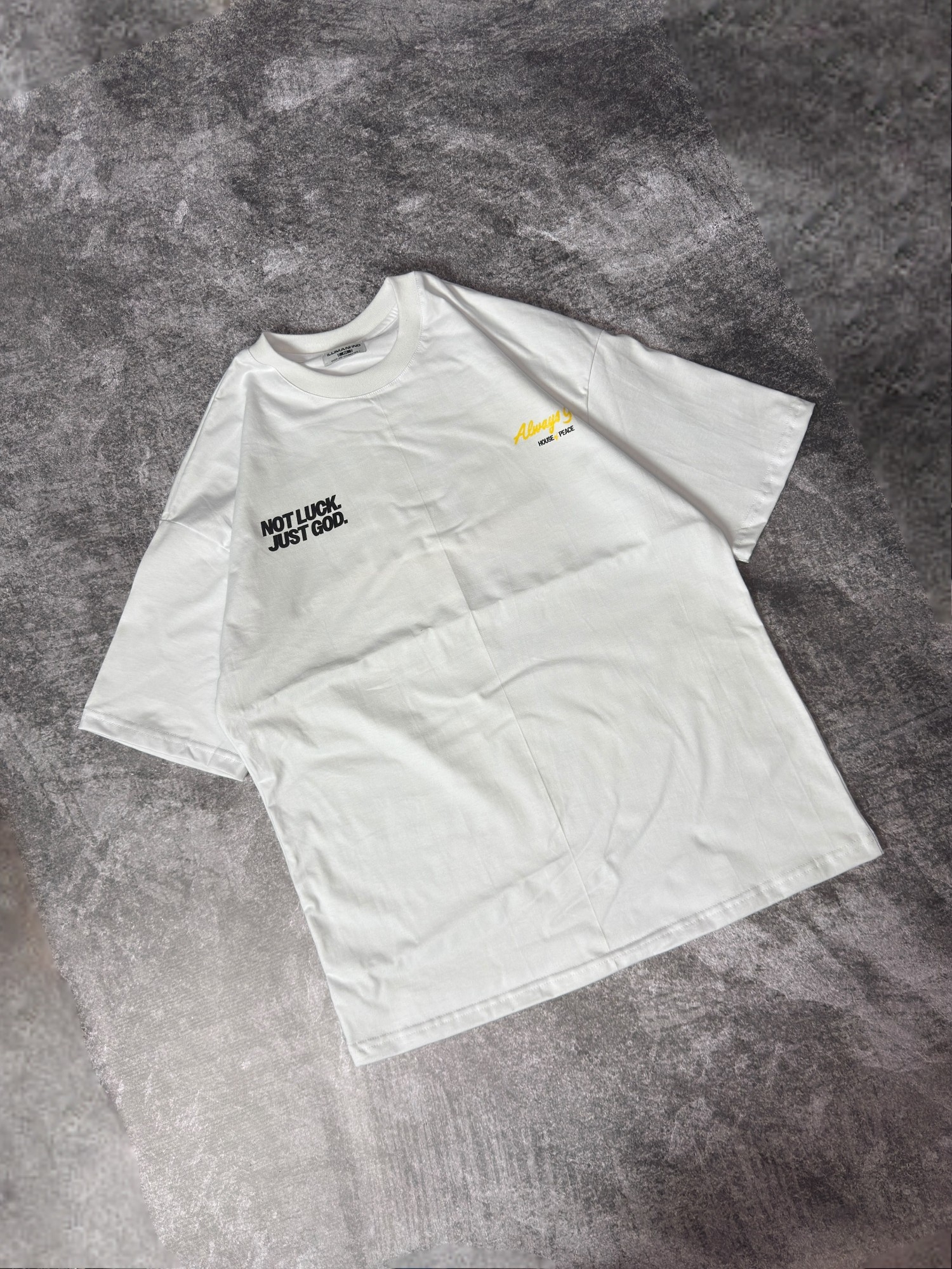Remera Oversize  Not Luck Cristiana - Imagen 2