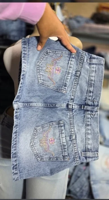 Pollera de Jeans Bordada
