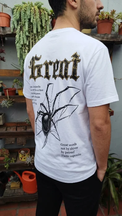 Remera Araña