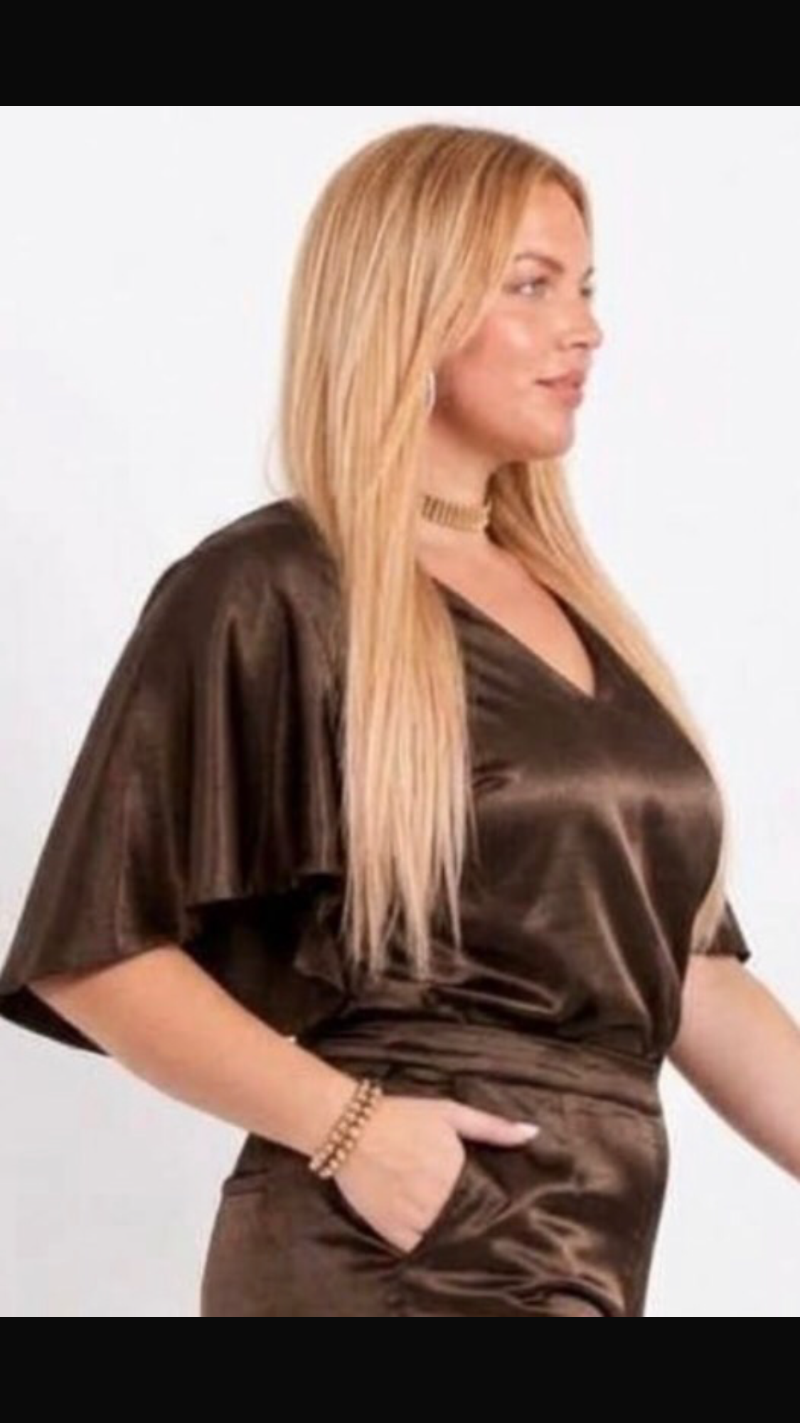 Blusa - 2D88A07C-58A4-4EEA-8696-81E188D41E96.png