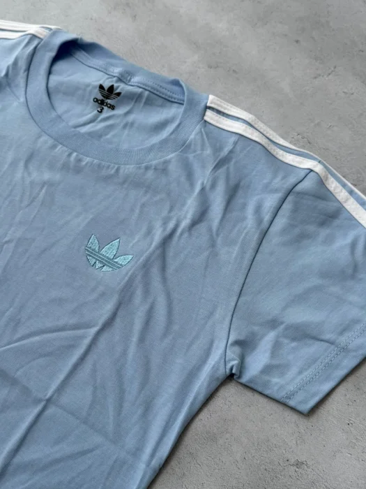 Remera Clásica 3 Tiras