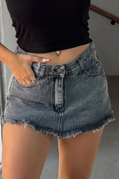 Short Pollera