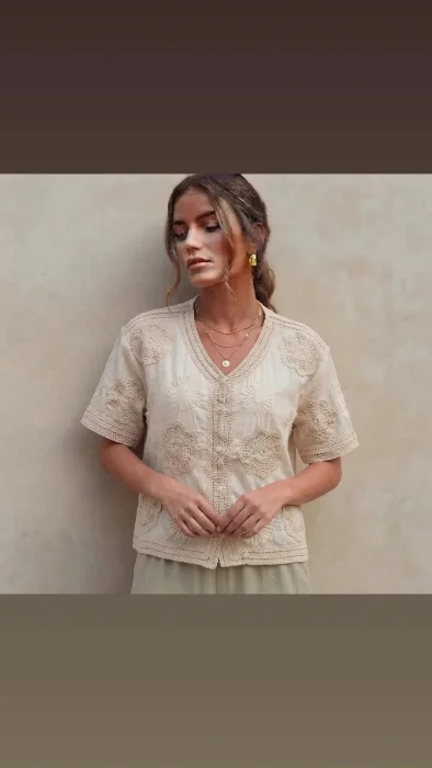 L003, Blusa Bordado Tejido Imp