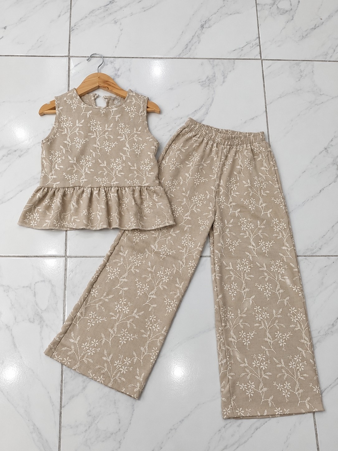 Conjunto Palazo y Musculosa en Tela Cey. - Imagen 2