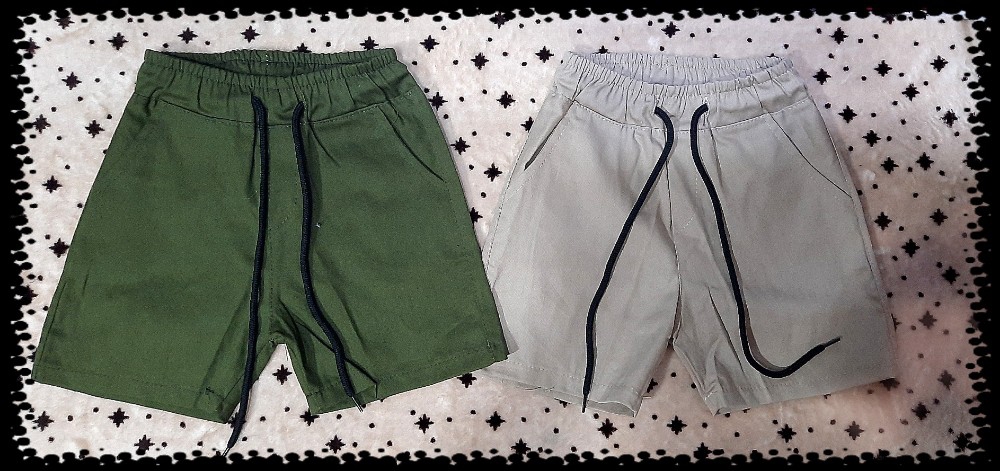 Bermuda Gabardina Común de Niño Lisos. - Imagen 2