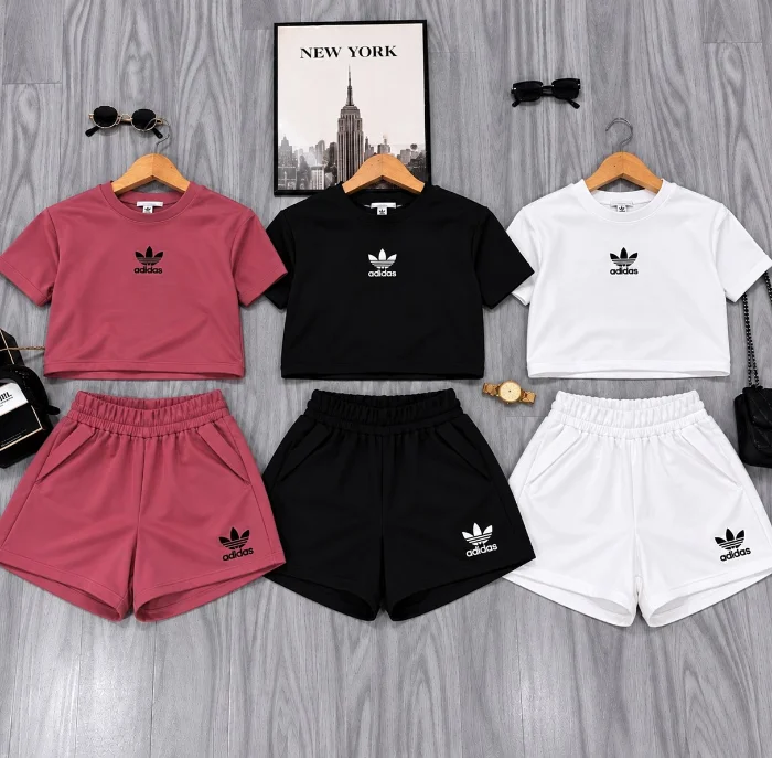 Conjunto Remera Overside + Short con Bolsillos de Lycra