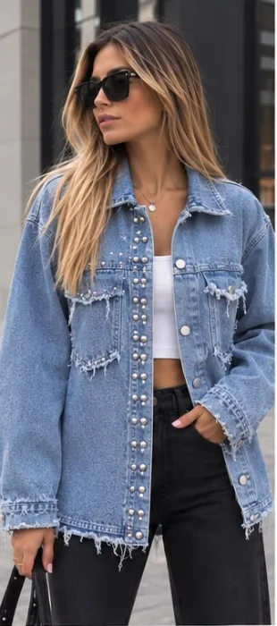 Camisaco de Jeans con Tachas Deflecado