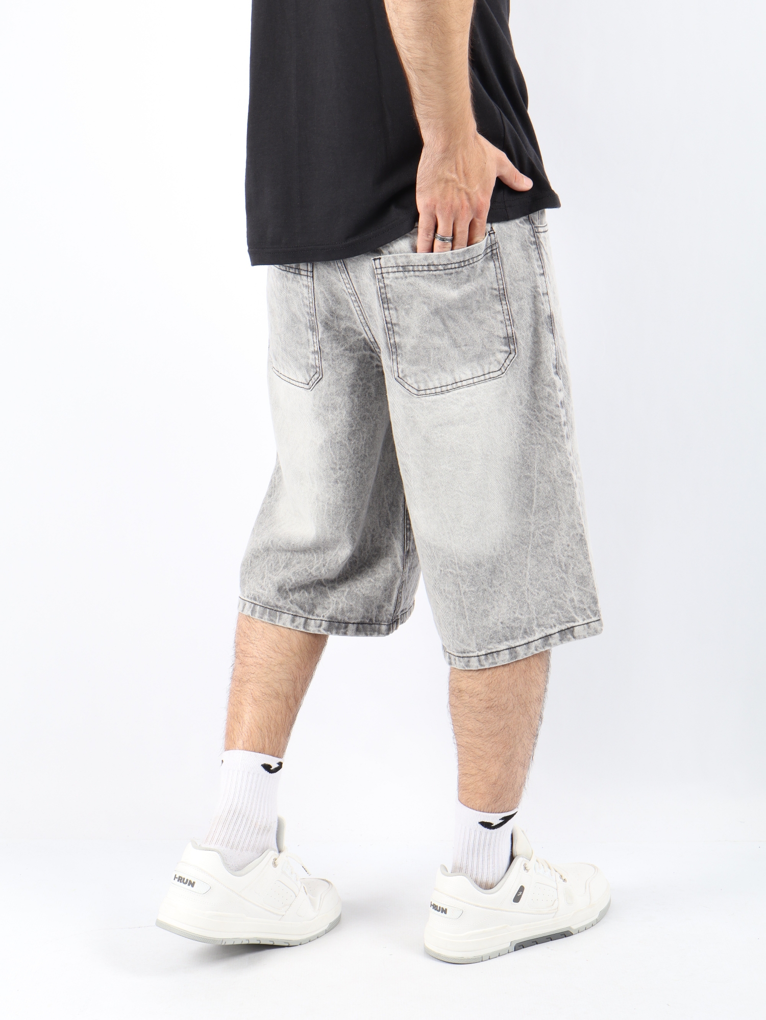 Bermuda Baggy Gris Arenado - Imagen 3