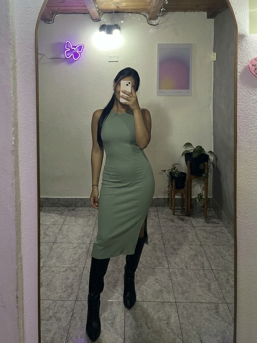 Vestido Tubo con Tajo Veranob - IMG_0274.jpeg