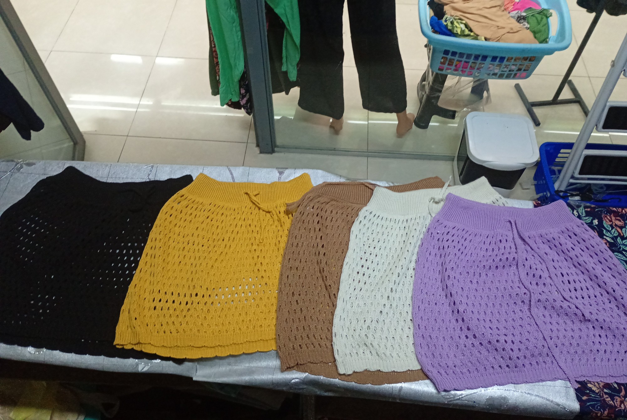 Pollera con  Calado de Lana - Imagen 2