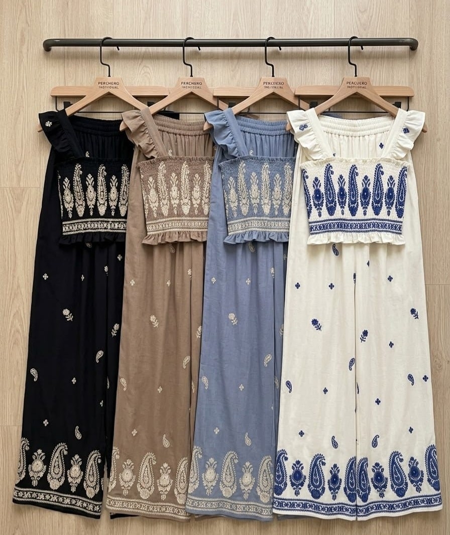 Conjunto  con  Estampado  Paisley - Imagen 3