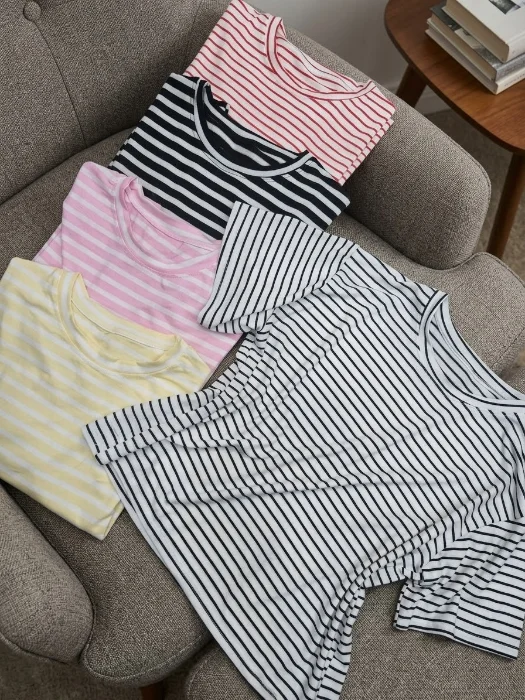 Remeras Crop Rayadas