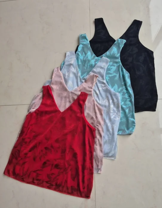 Musculosa Antonia