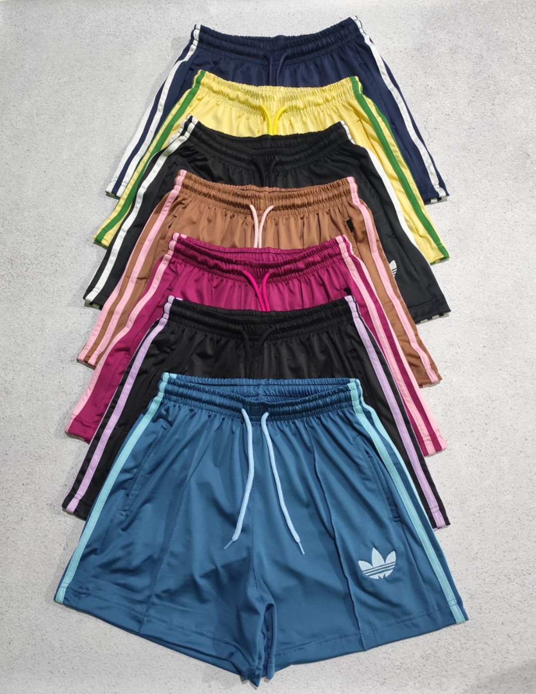 Shorts Laicra Adi - Imagen 2