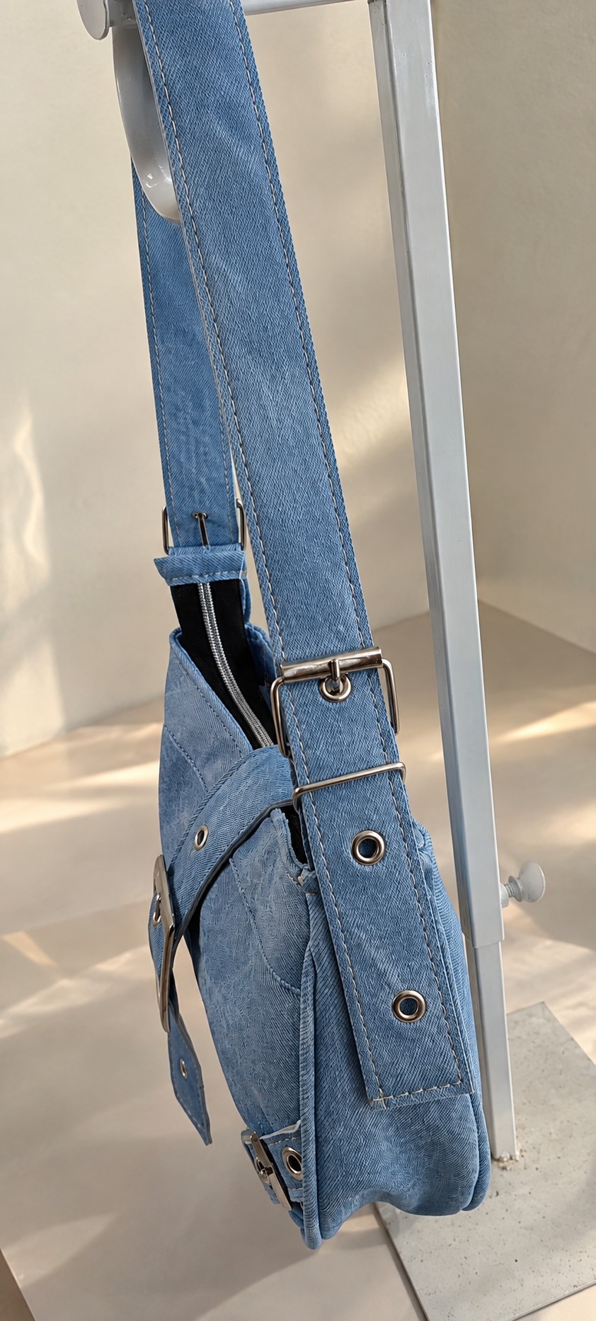 Mini Bags Calidad Premium con Recorte y 3 Hebillas - Imagen 7