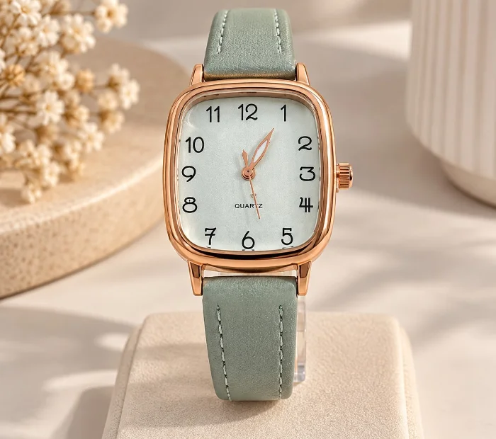 Reloj de Dama Cuadrado con Bordes Dorados Malla de Ecocuero