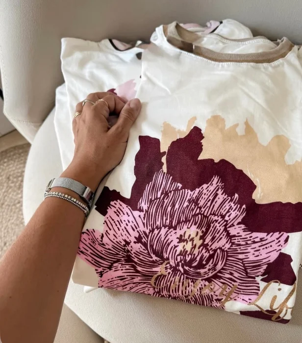 Remera Cuello Tejido Florw