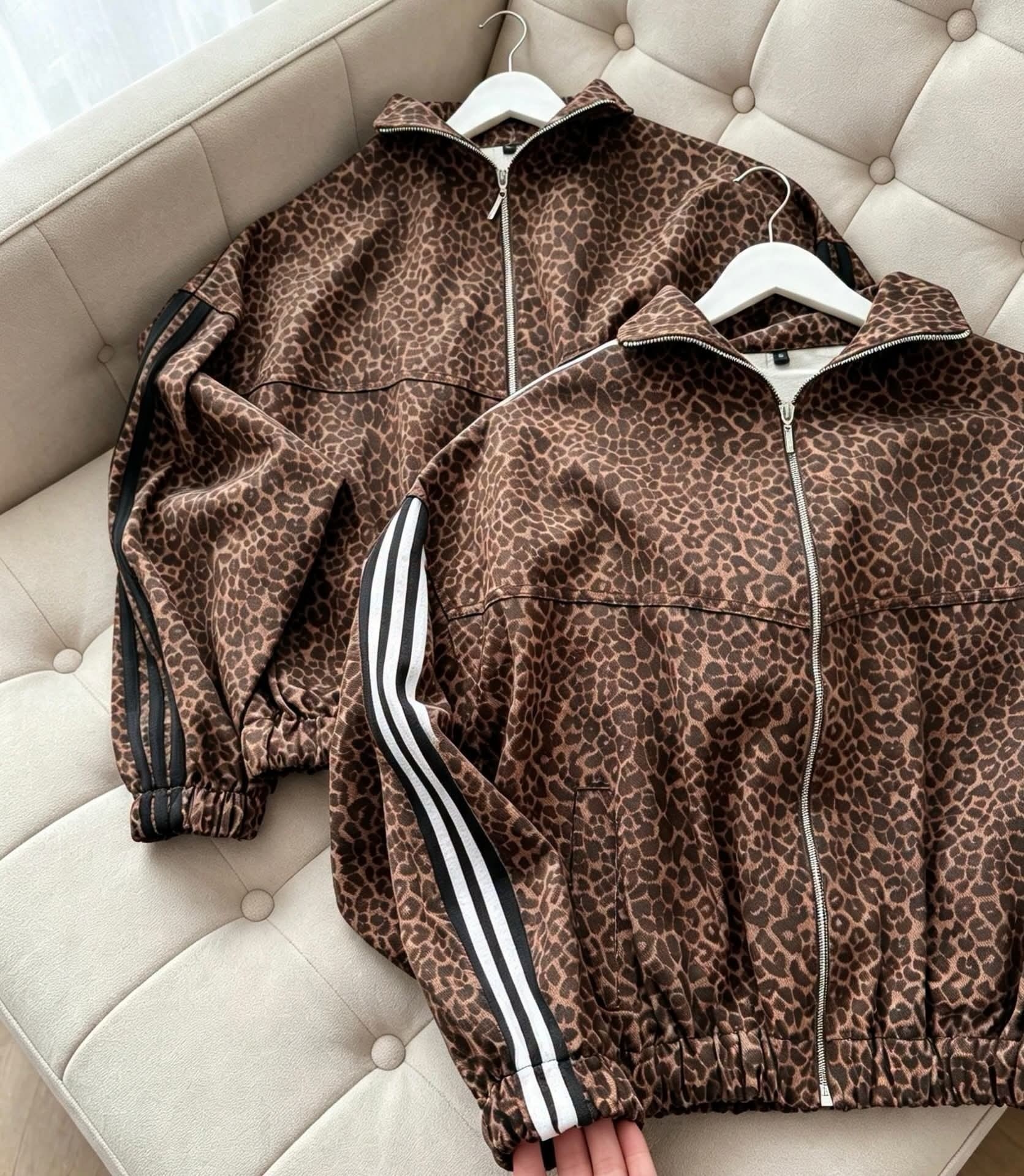 Campera Print Over Tendencia - Imagen 4