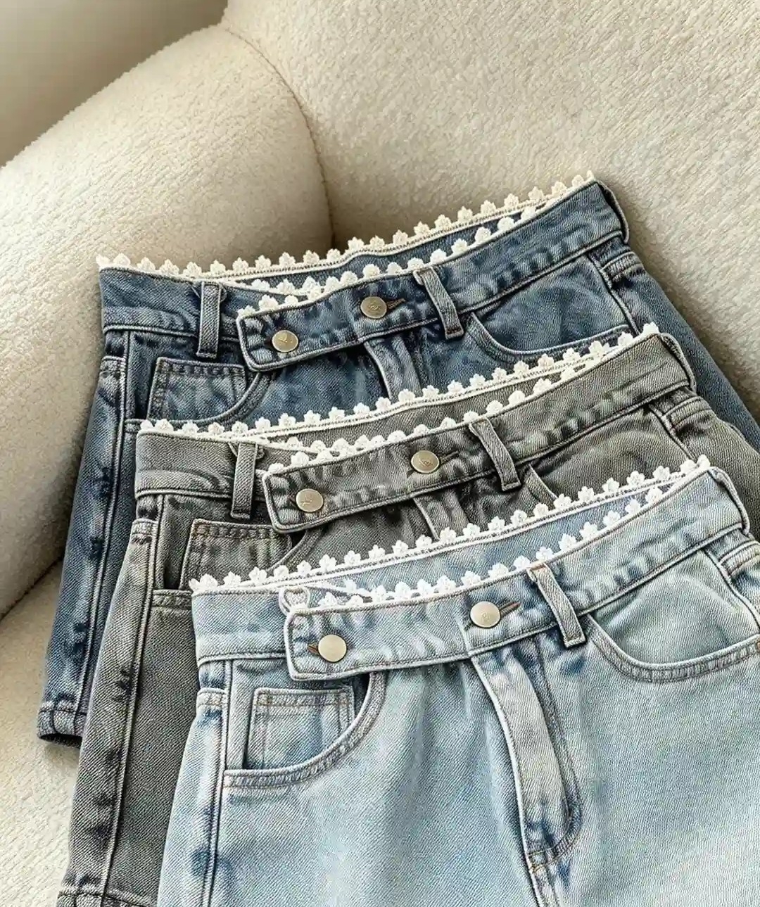 Shorts Pollera con Puntilla Cintura Cruzada - Imagen 4