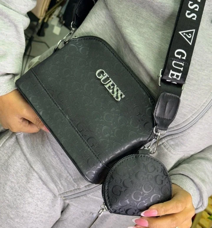Cartera Ingreso!!! Guss . *negra Se Va con una de Color si o Si* - Imagen 2