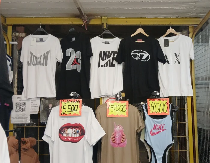 Remeras de Hombre y de Mujer