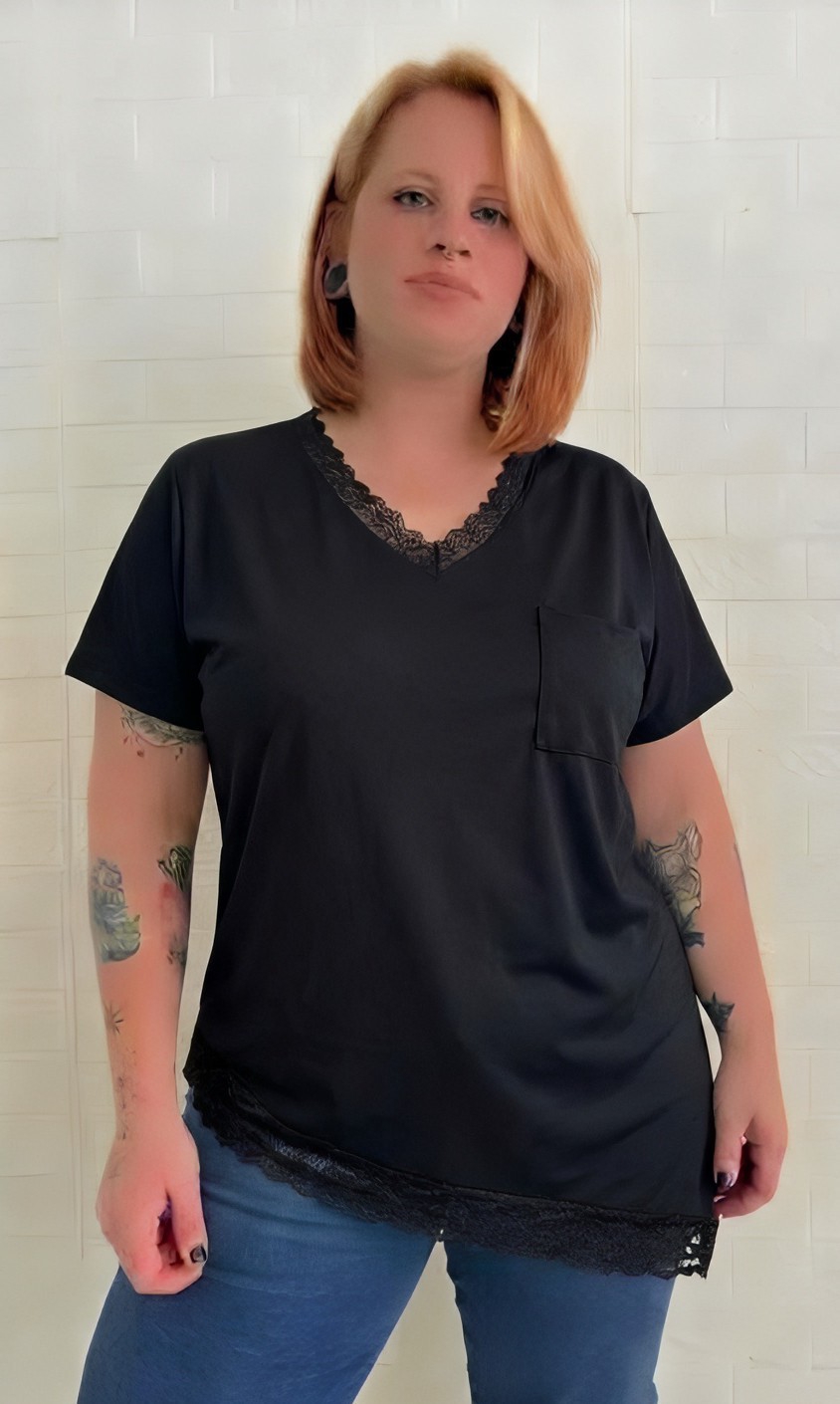 Remera con Encaje Talles Especiales Microfibra con Lycra - Imagen 2