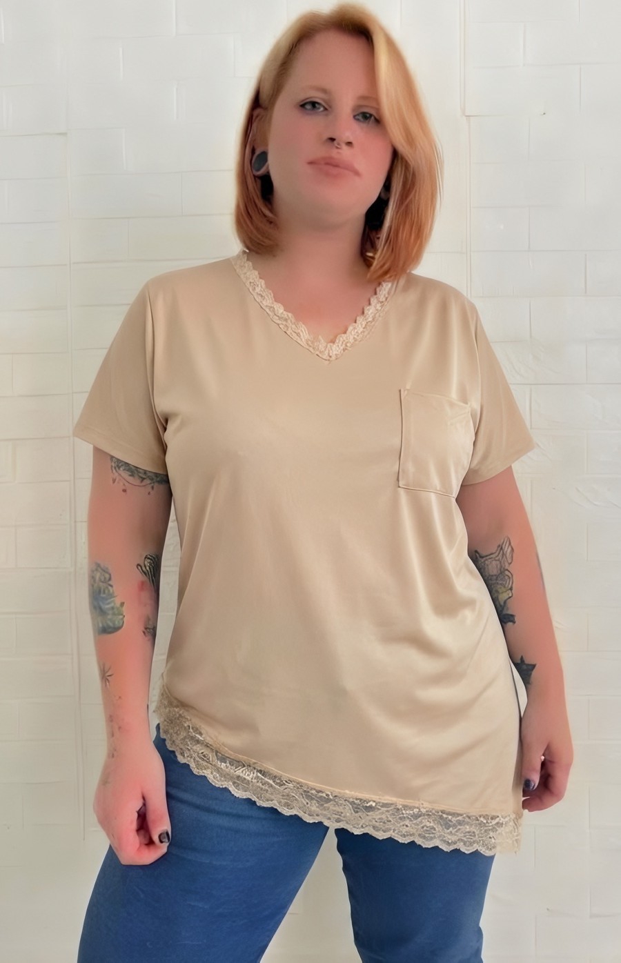 Remera Asimétrica Microfibra con Lycra con la Encaje - Imagen 2