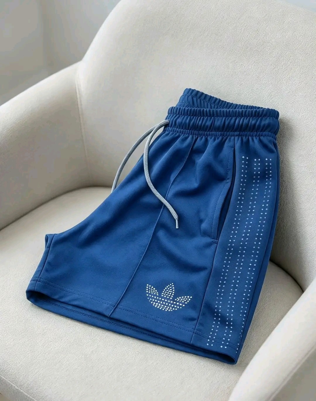 Short Ad!das Brillo - Imagen 3