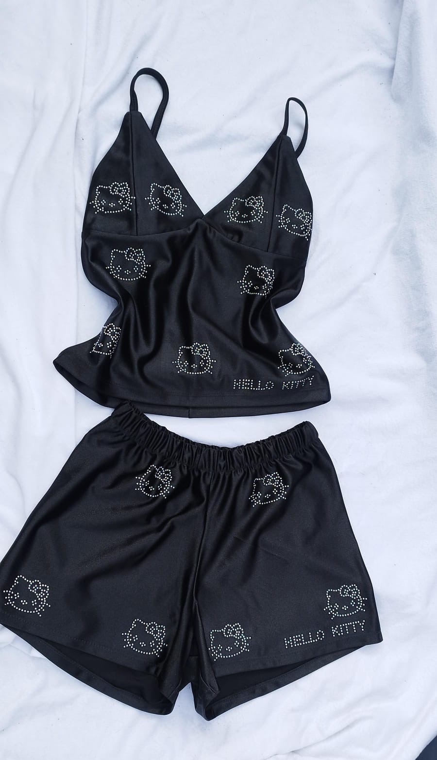 Pijama de Dama - b5a1f16b-623f-45ad-9612-6a1db7b0c0e6.jpeg
