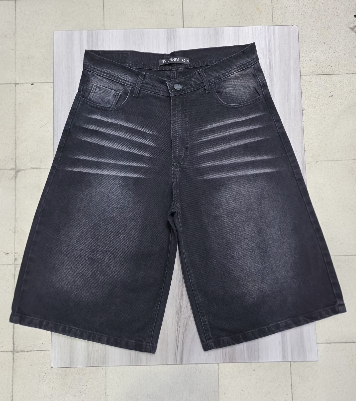 Bermuda Baggy Loc+big - 6034bf45-5269-4832-b20a-9917a53f5d72.jpeg