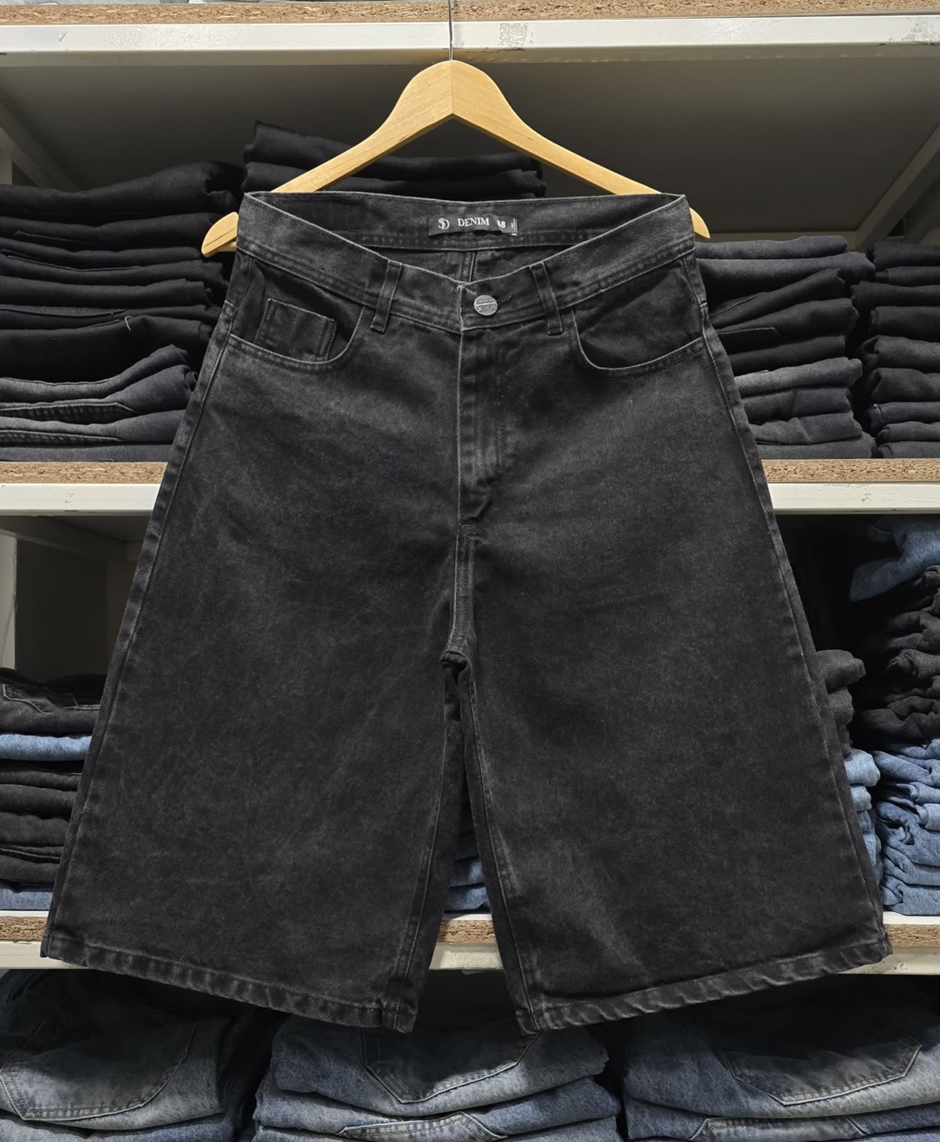 Bermuda Baggy Loc+big - 34243bf5-ec46-43c1-b199-a9c2aab6a398.jpeg