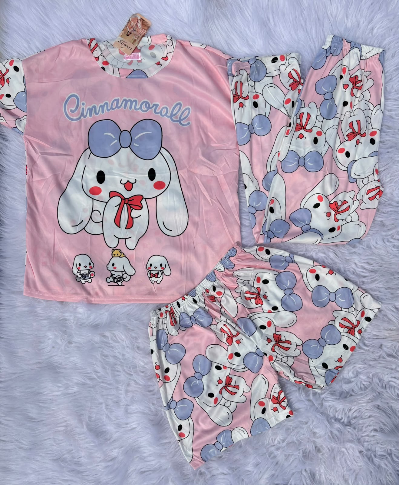 Pijama de 3 Piezas - 79e644ef-05c9-4ddc-a32e-89a1583f80bb.jpeg