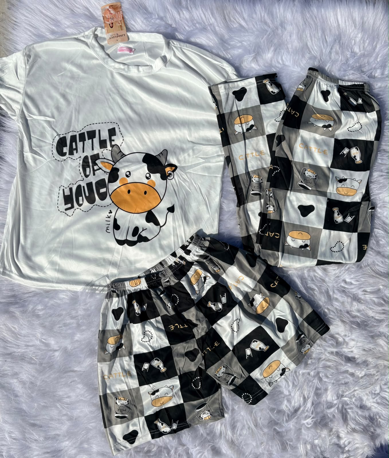 Pijama de 3 Piezas - 85abe9e7-b5f7-4322-83f8-531c4f1a7139.jpeg
