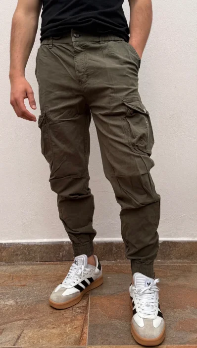 Pantalones Cargo