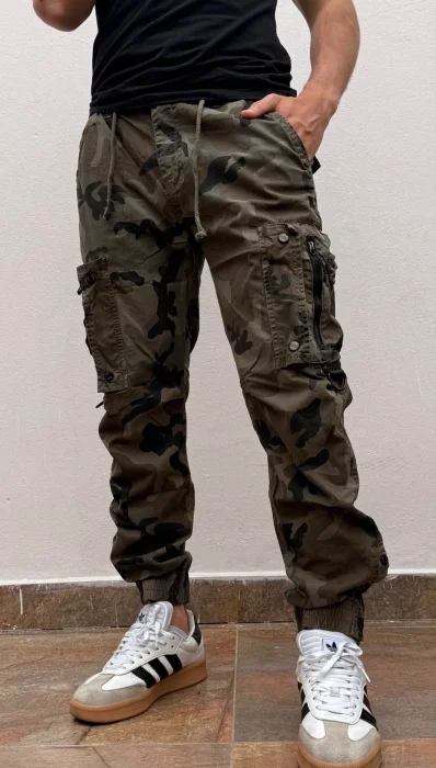 Pantalones Cargo Camuflado