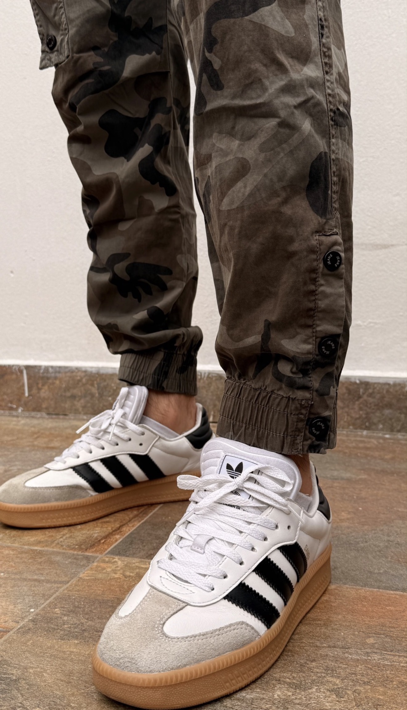 Pantalones Cargo Camuflado - IMG_0262.jpeg
