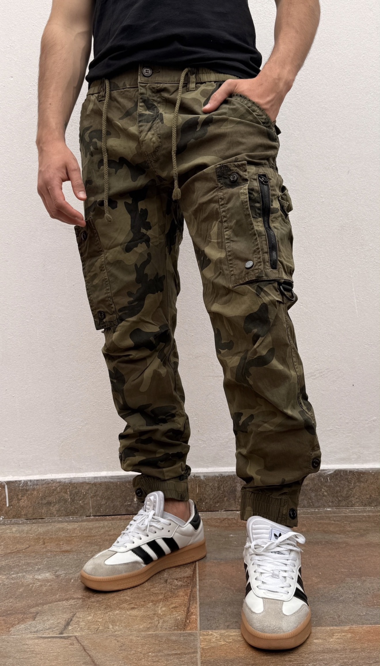 Pantalones Cargo Camuflado - IMG_0264.jpeg