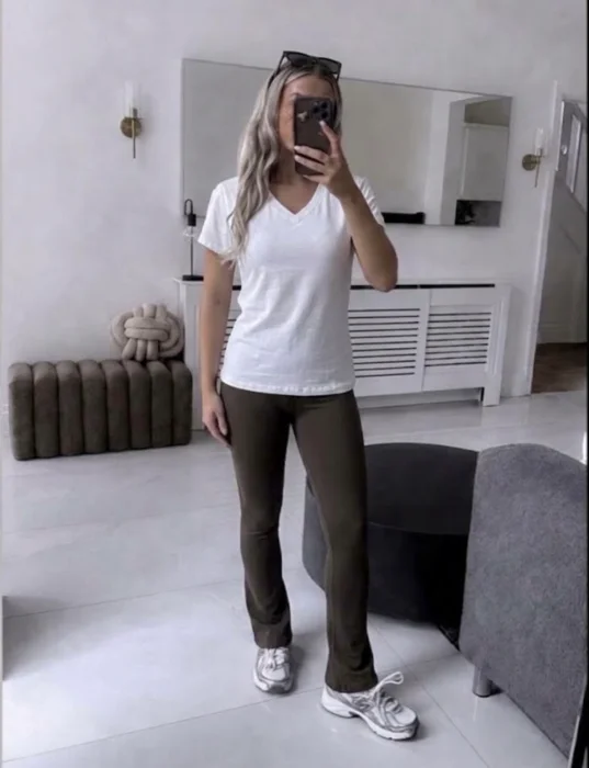 Remera Cuello V Algodón