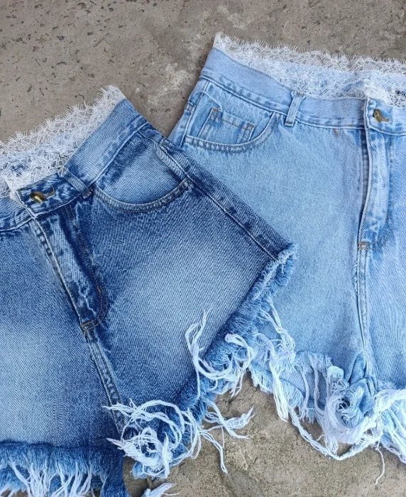 Shorts Jeans con Encaje
