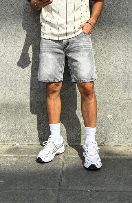 Bermuda Mom Gris Blanco